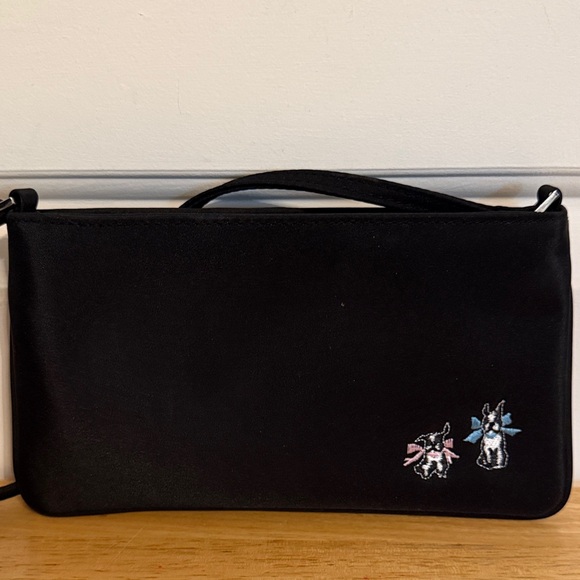 Chic Black Embroidered Clutch - Picture 3 of 8